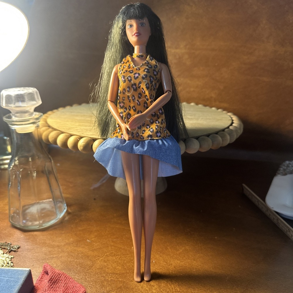 Barbie Doll Generation Girl Ana Suarez My Room
